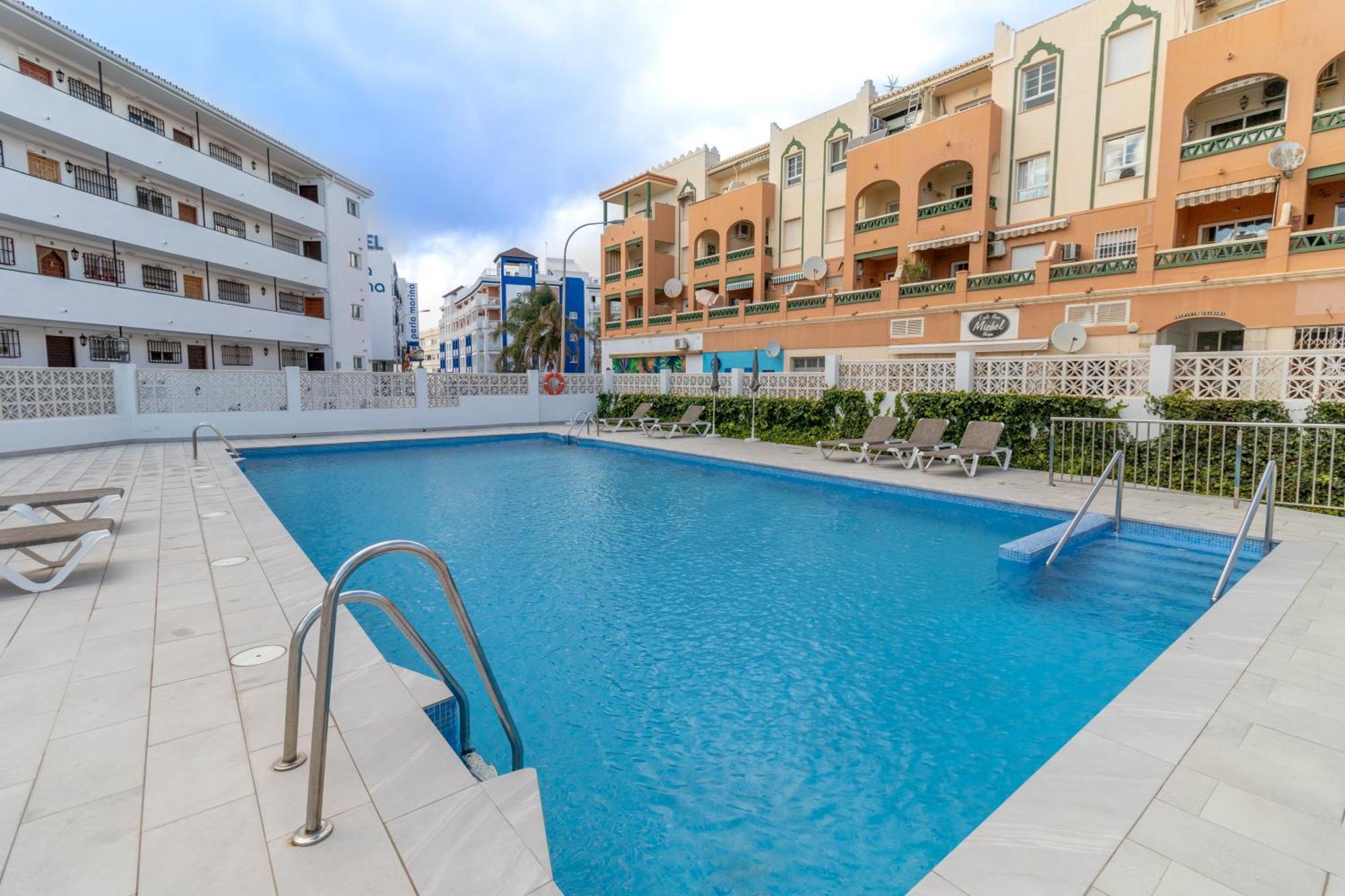 נרחה Rentitspain Apartamento Arce 13 Balcon Con Vista Al Mar מראה חיצוני תמונה