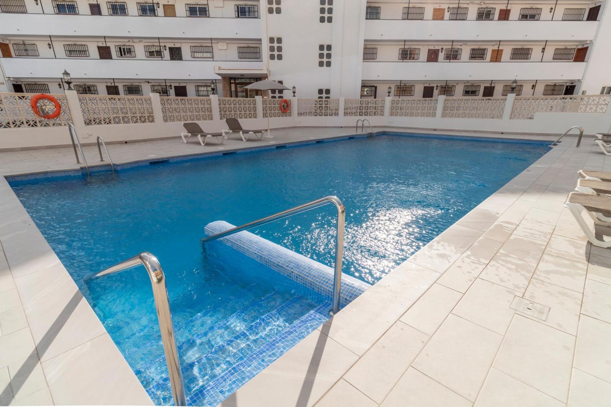 נרחה Rentitspain Apartamento Arce 13 Balcon Con Vista Al Mar מראה חיצוני תמונה